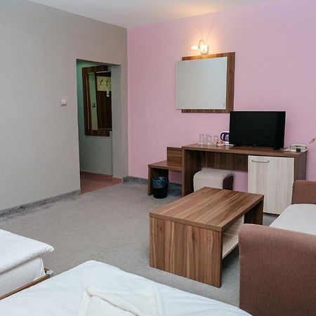 Hotel Tundzha - Renovated! Yambol 외부 사진