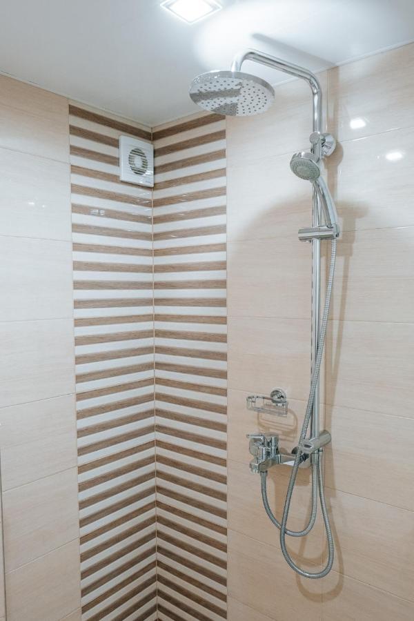 Hotel Tundzha - Renovated! Yambol 외부 사진