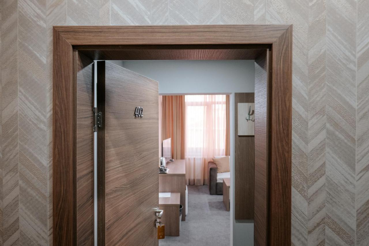 Hotel Tundzha - Renovated! Yambol 외부 사진